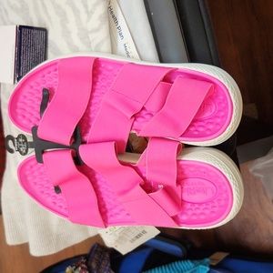 Crocs hot pink sandals